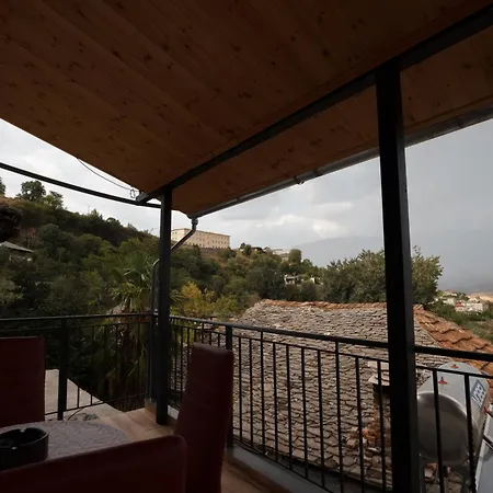 Rest & View * Gjirokastra